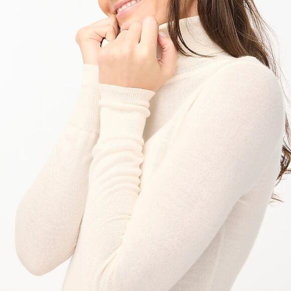 J. Crew Factory Sweater Womens Merino Wool-Blend‎ Turtleneck Ivory Size XXS NEW - Picture 1 of 9